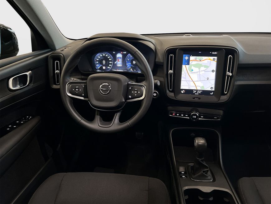 Volvo  T2 Momentum-Core Navi LED Kamera PDCv+h