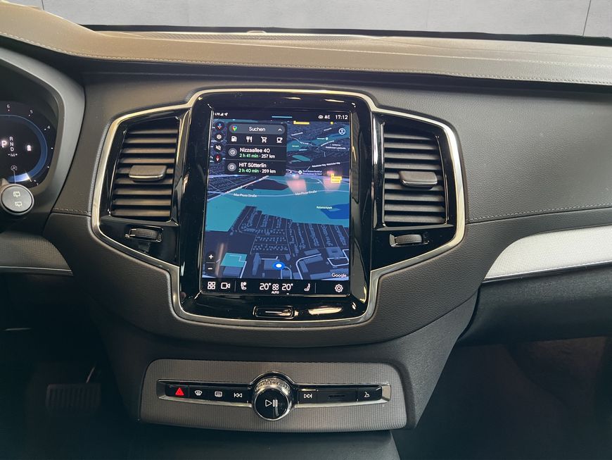 Volvo  Ultimate Dark