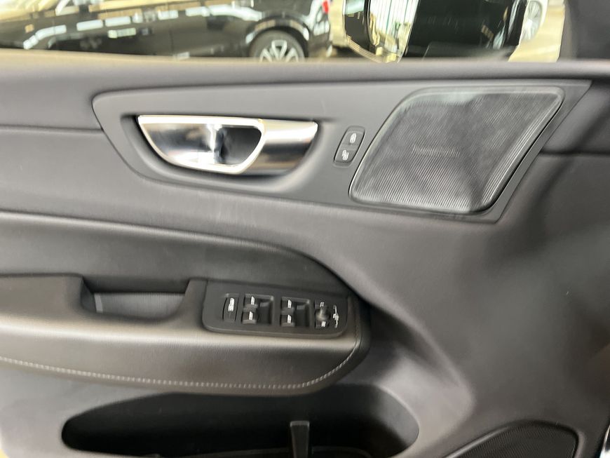 Volvo  Momentum Pro