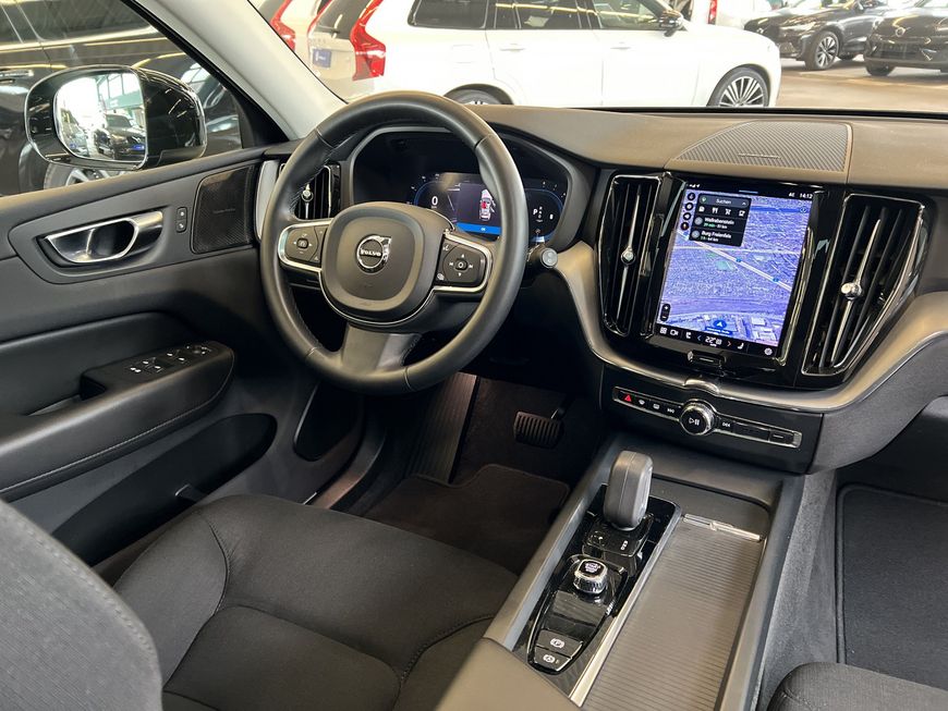 Volvo  Momentum Pro