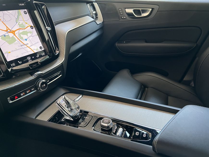 Volvo  T8 Twin Engine AWD  Massagesitze