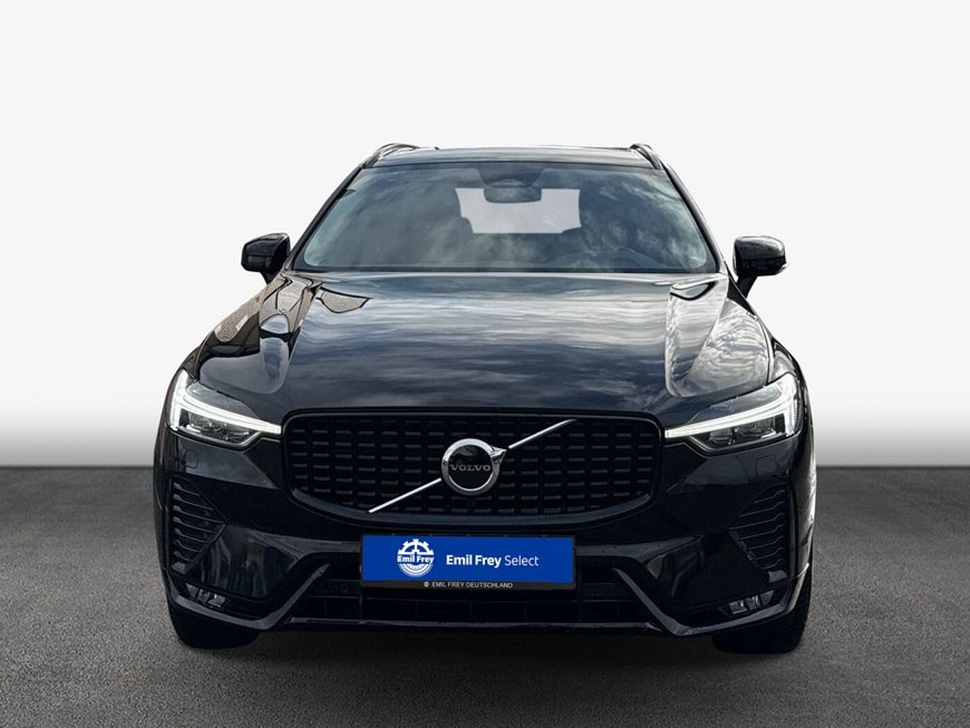 Volvo  Plus Dark