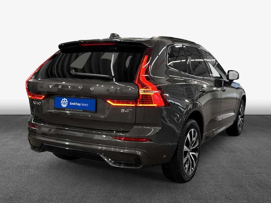 Volvo  Plus Dark