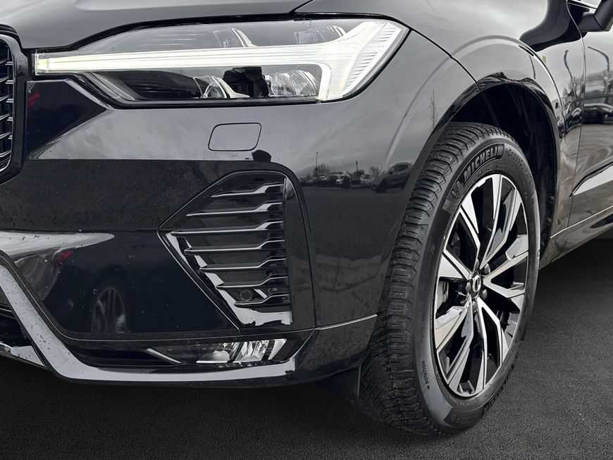 Volvo  Plus Dark