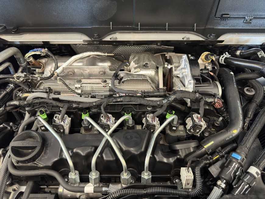 Volvo  Plus Bright