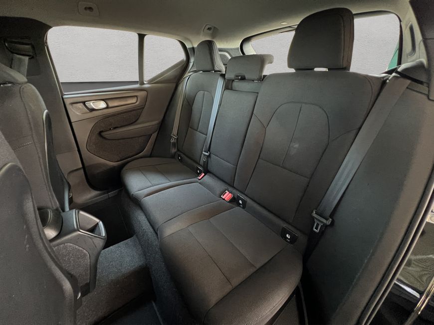 Volvo  Momentum Core