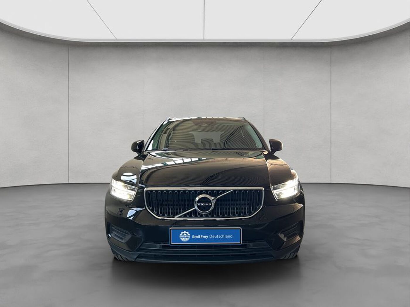 Volvo  Momentum Core