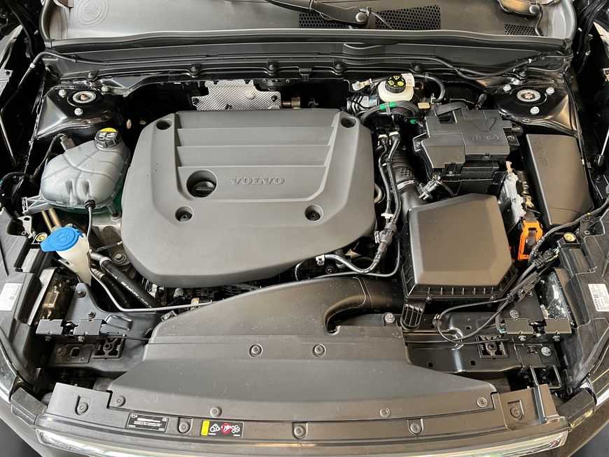 Volvo  Core