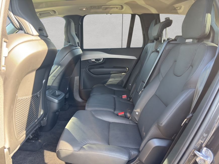 Volvo  Plus Bright