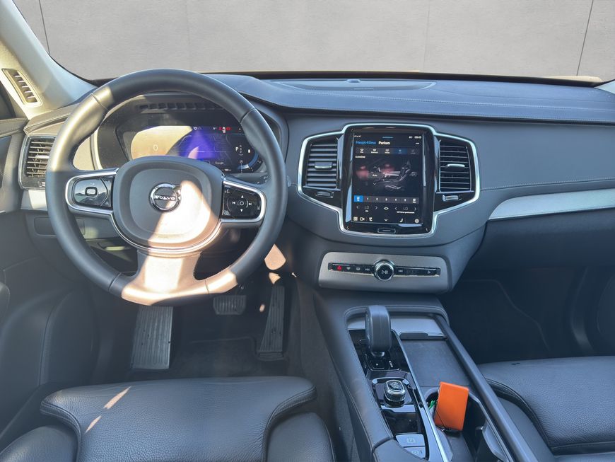 Volvo  Plus Bright