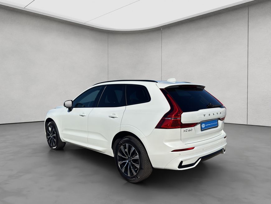 Volvo  Plus Dark