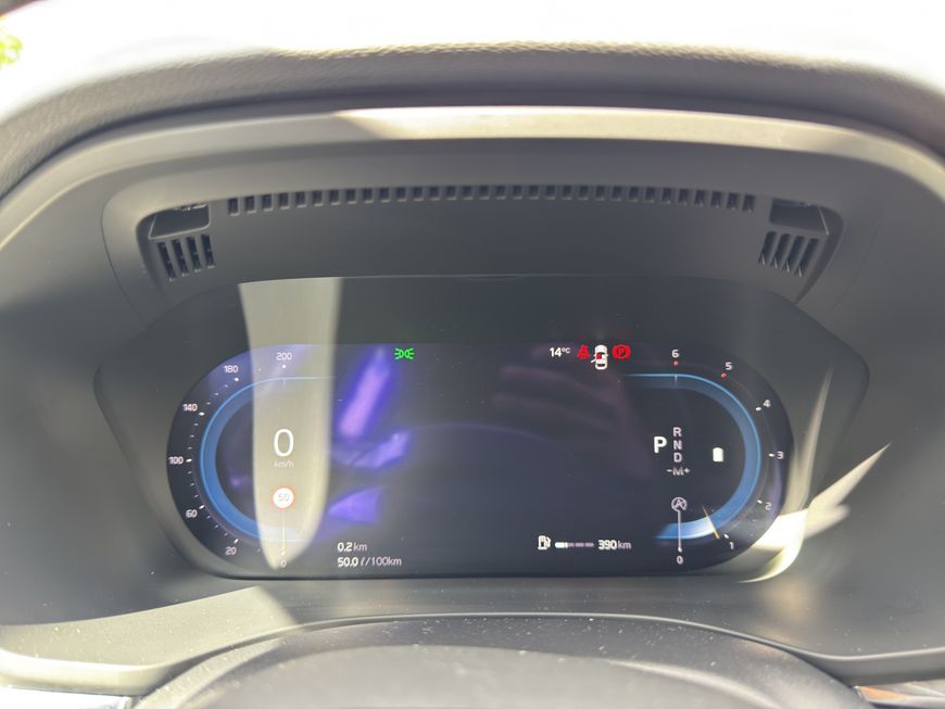 Volvo  Plus Dark