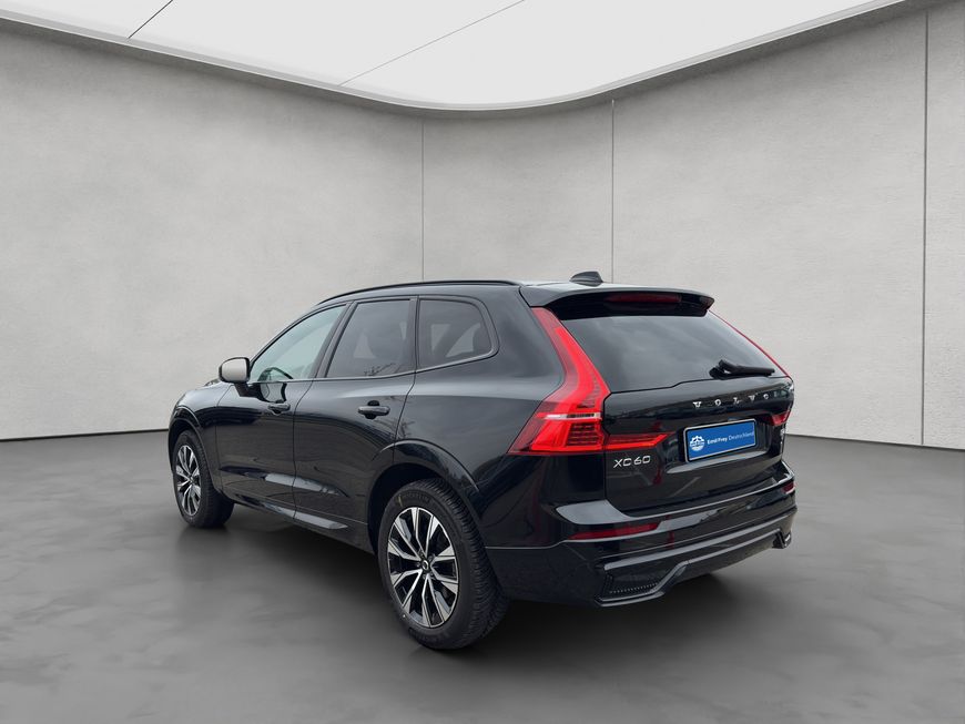 Volvo  Plus Dark