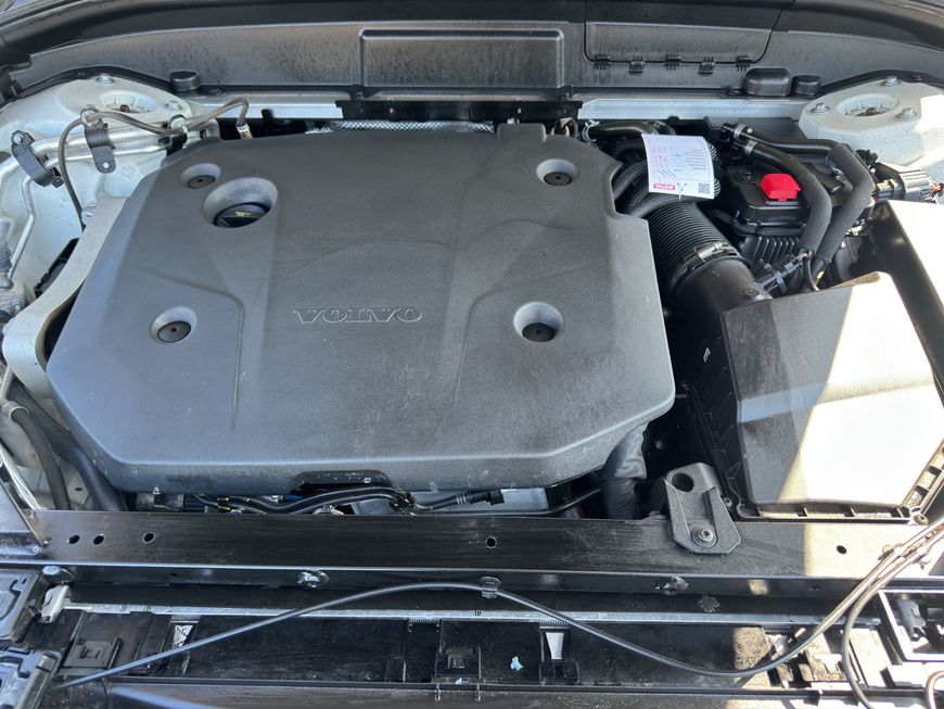 Volvo  Momentum Pro