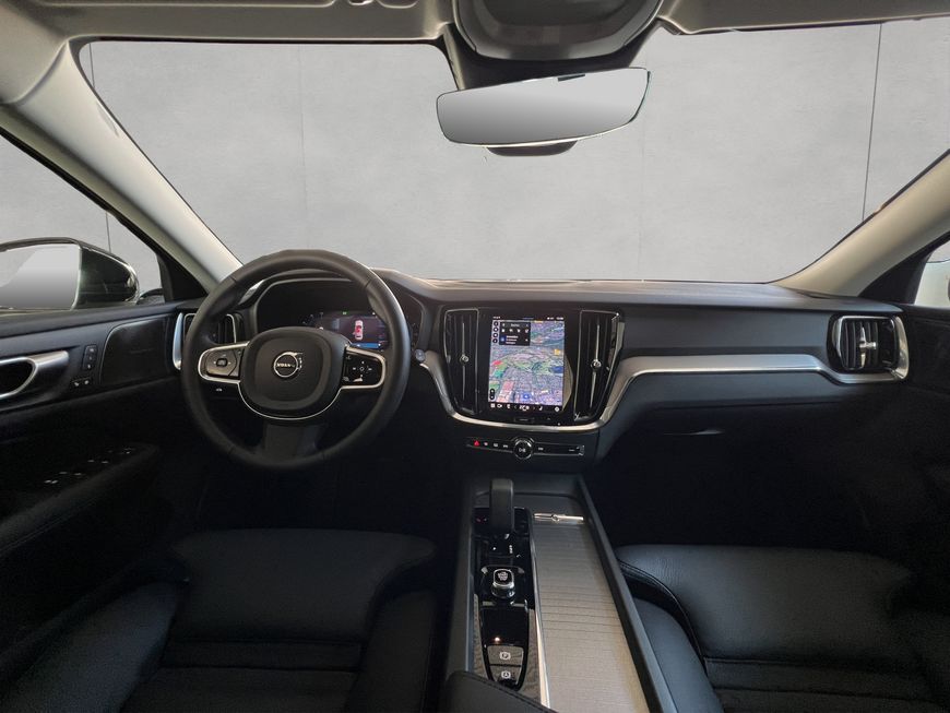Volvo  Plus Dark