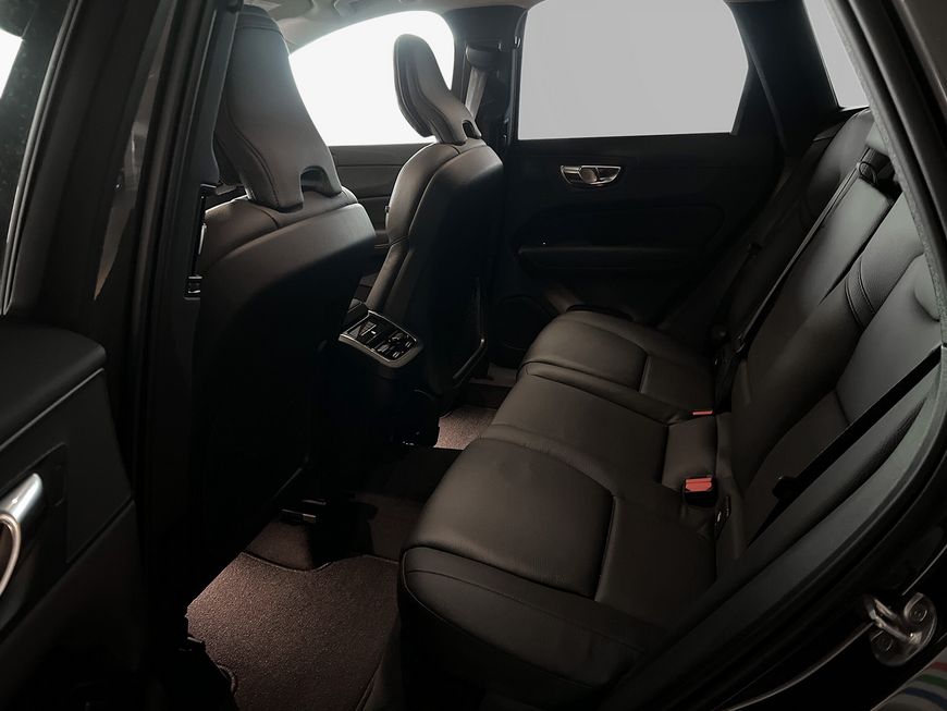 Volvo  Ultimate Bright