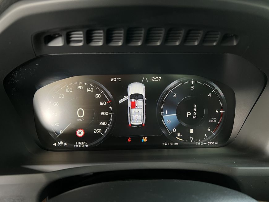 Volvo  Momentum Pro