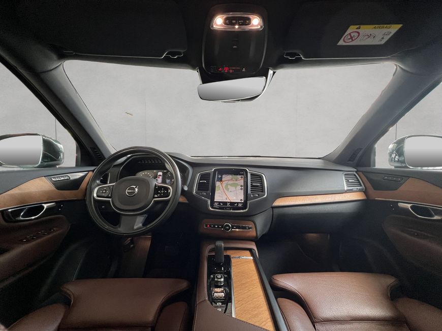 Volvo  Momentum Pro