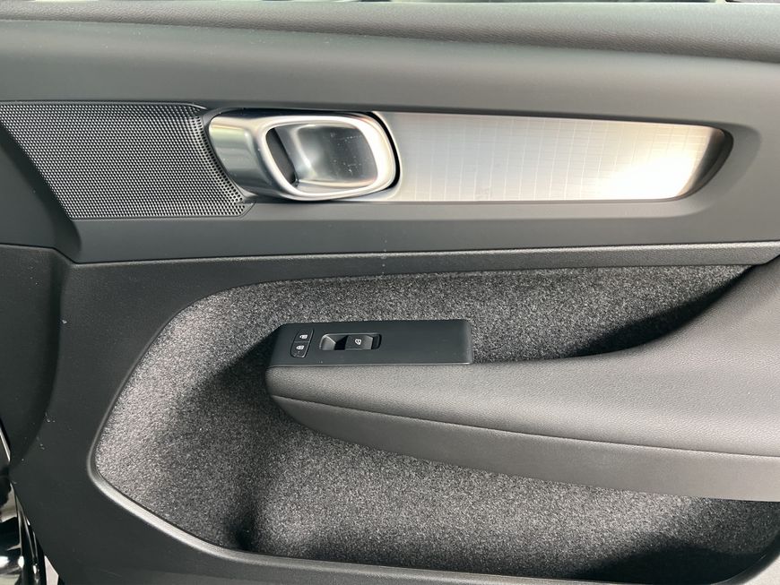 Volvo  Core