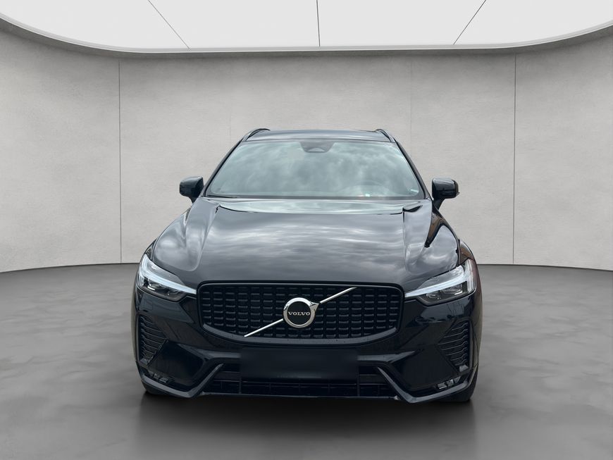 Volvo  Plus Dark