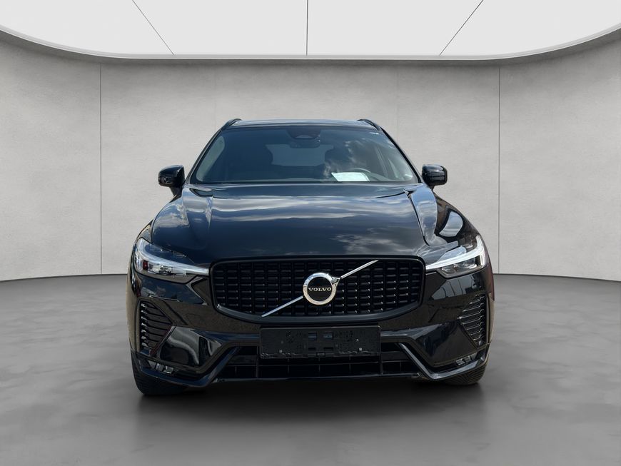 Volvo  Plus Dark
