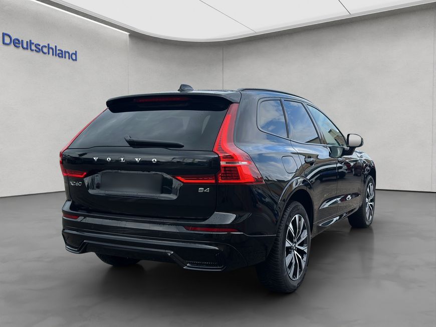 Volvo  Plus Dark