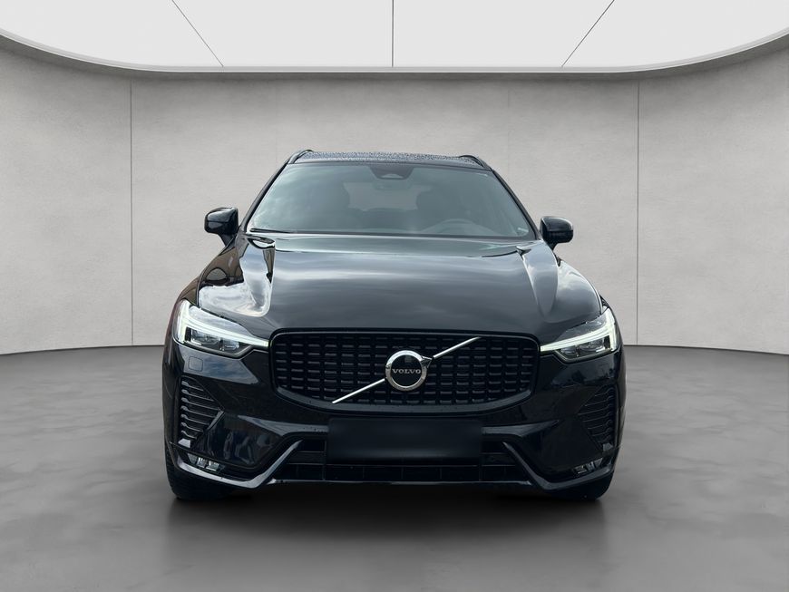 Volvo  Plus Dark