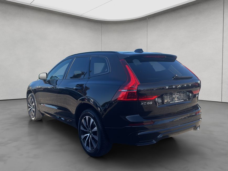 Volvo  Plus Dark