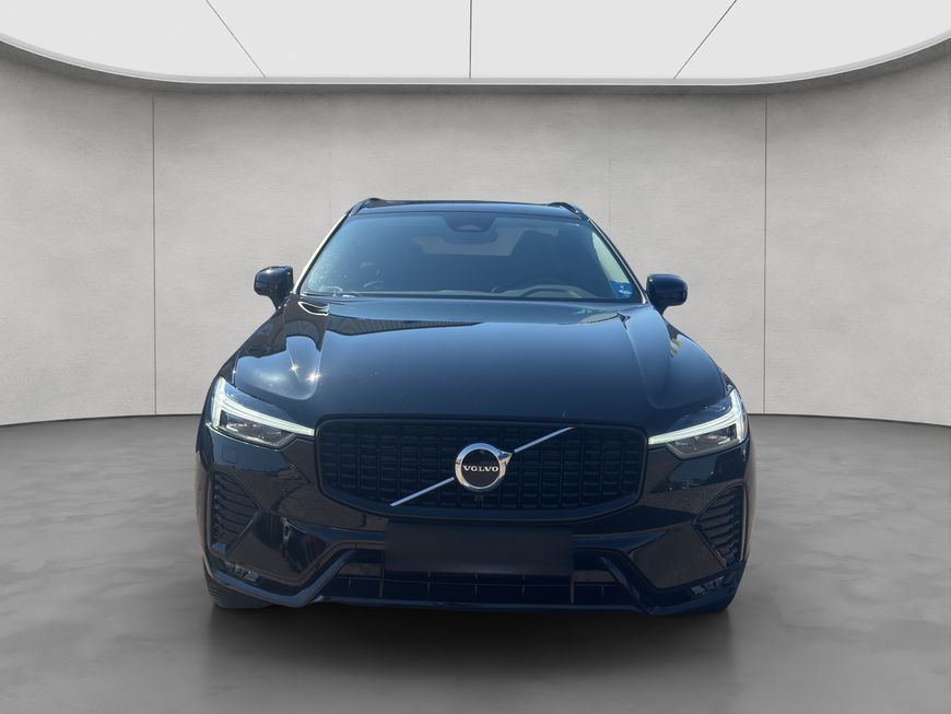 Volvo  Plus Dark