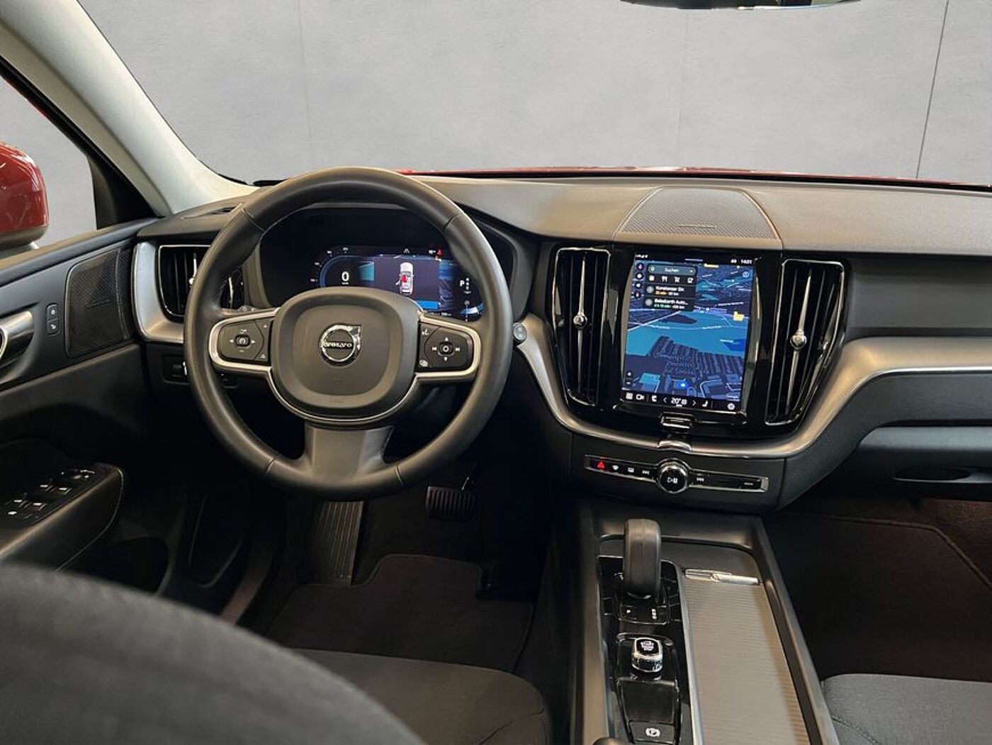 Volvo  Momentum Pro
