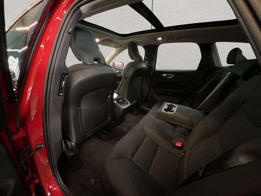 Volvo  Momentum Pro