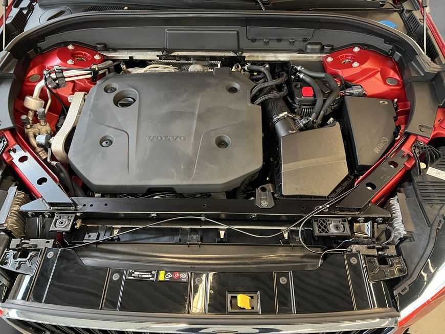 Volvo  Momentum Pro