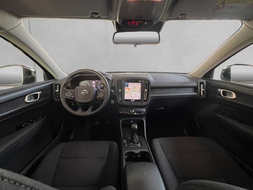 Volvo  Momentum Core
