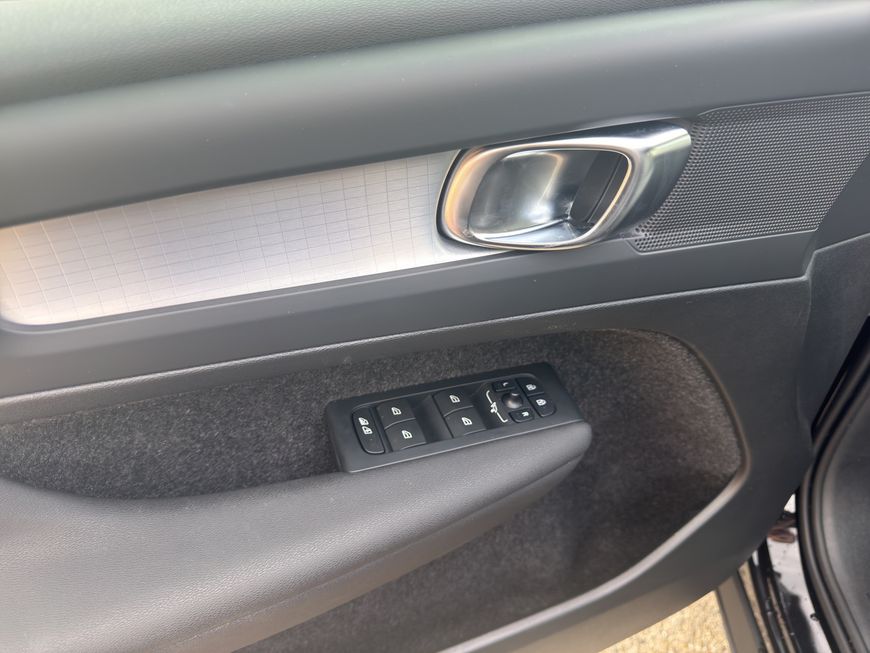 Volvo  Core