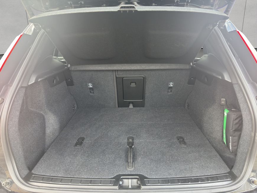 Volvo  Core