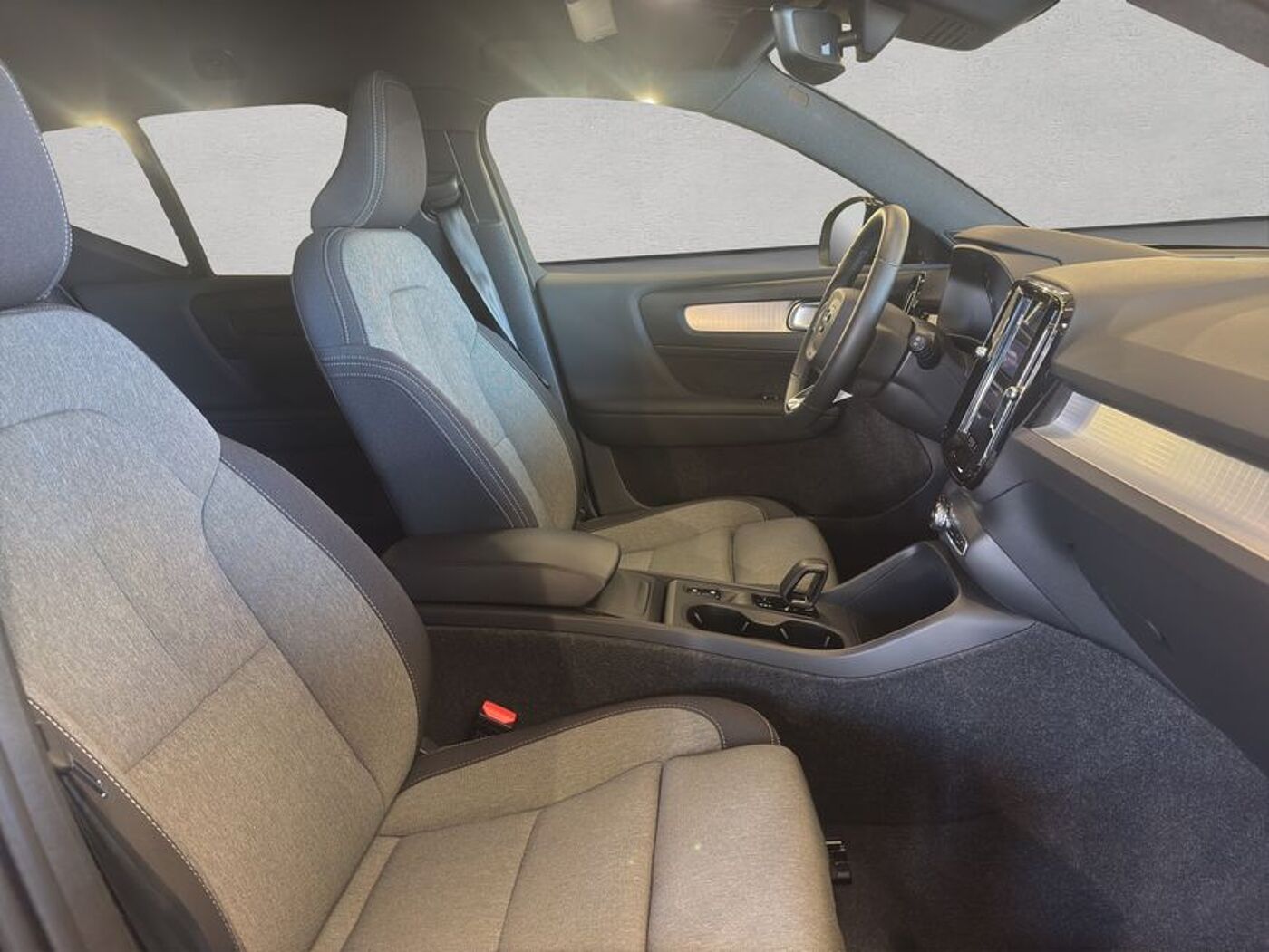 Volvo  Core
