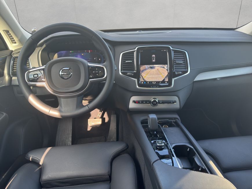 Volvo  Plus Bright