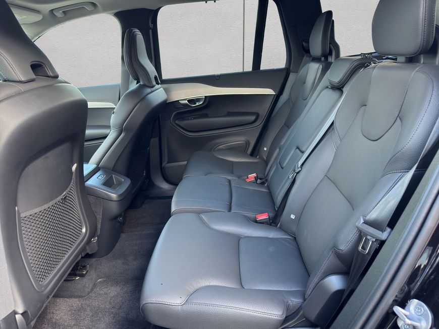 Volvo  Plus Bright