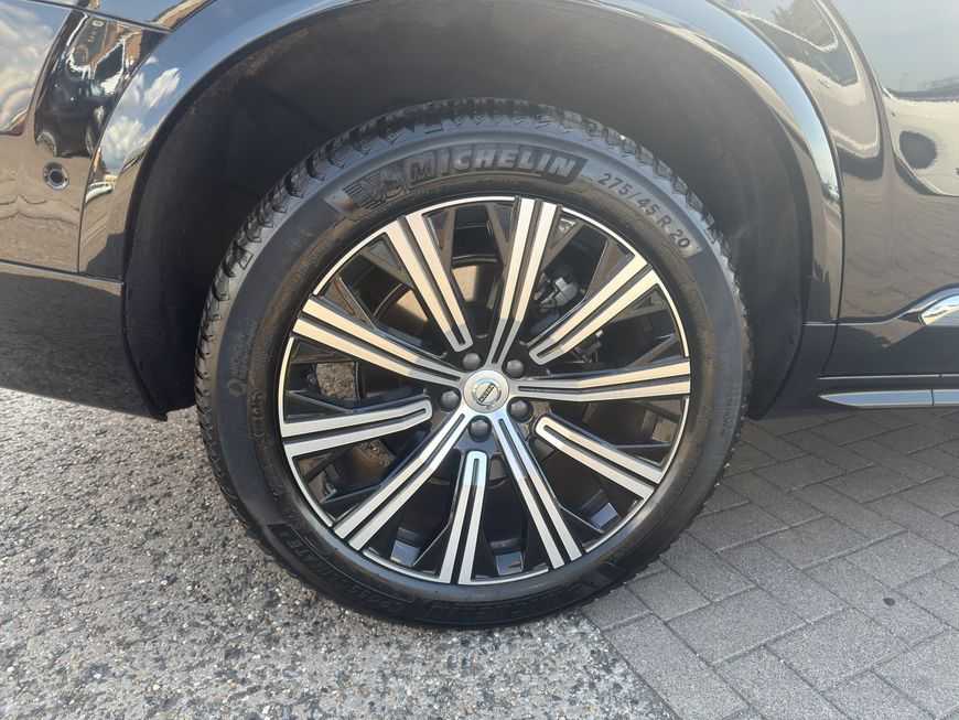 Volvo  Plus Bright