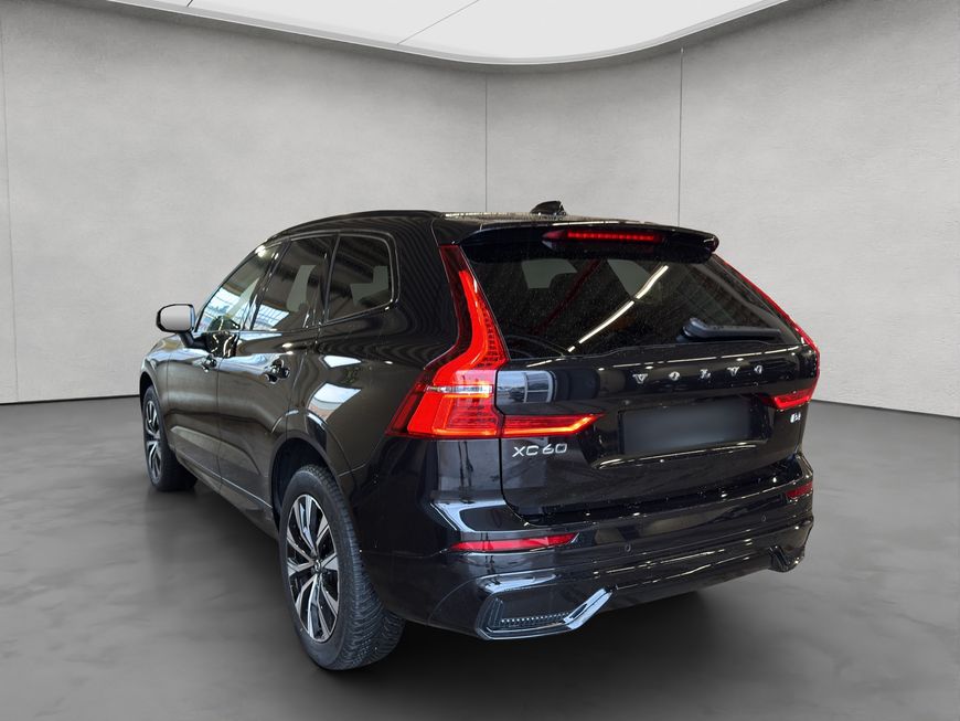 Volvo  Plus Dark