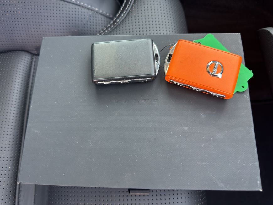 Volvo  19'