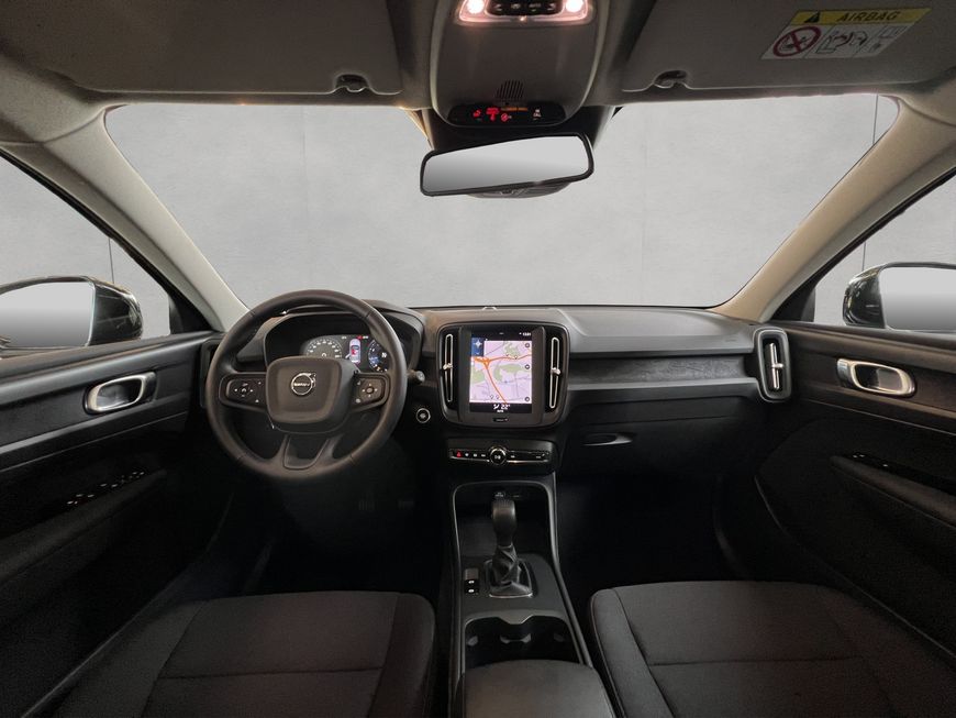 Volvo  Momentum Core