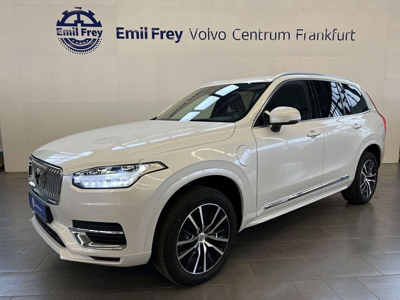 Volvo  T8 AWD Recharge 7S Inscription MY2022