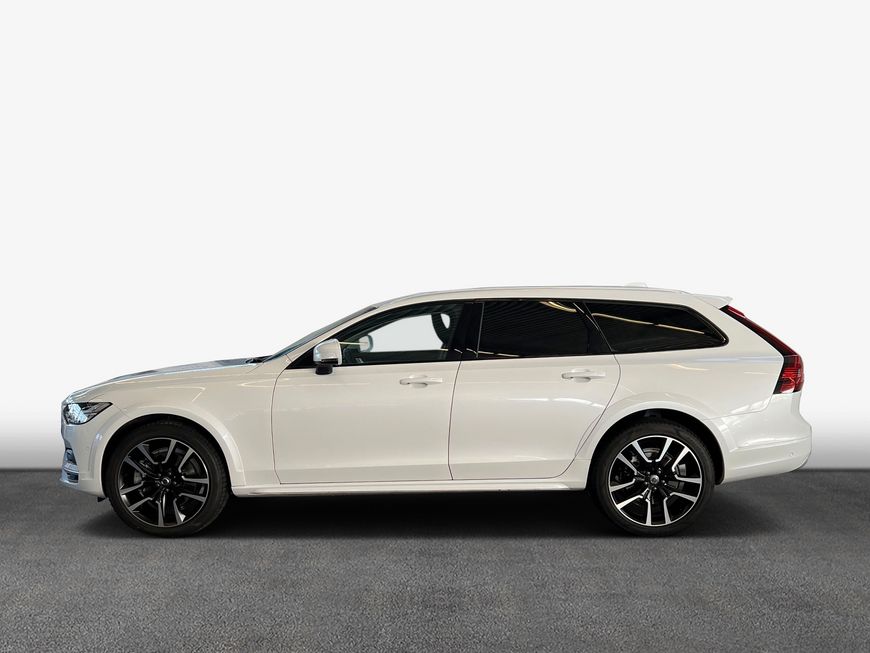 Volvo  V90 Cross Country B5 AWD  Glasd Luftf 360° B&W