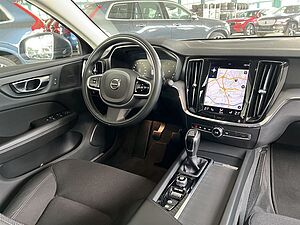 Volvo  D3 Momentum-Pro Glasd Navi Kamera BLIS AHK