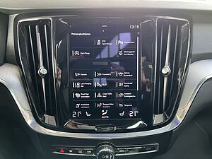 Volvo  D3 Momentum-Pro Glasd Navi Kamera BLIS AHK