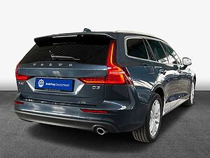 Volvo  D3 Momentum-Pro Glasd Navi Kamera BLIS AHK