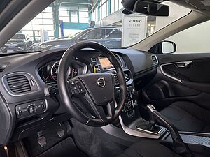 Volvo  D3 Navi Rückfahrkamera PDCv+h MY2019