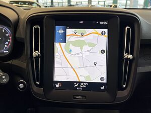 Volvo  T2 Momentum-Core Navi LED Kamera PDCv+h