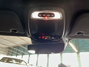 Volvo  D3 Momentum-Pro Aut Navi Voll-LED PDC DAB+